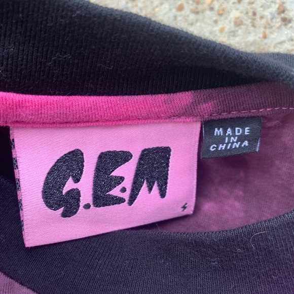 G.E.M. Tie Dye Pink T-Shirt with Black Sheer Sleeves Small - Picture 5 of 5